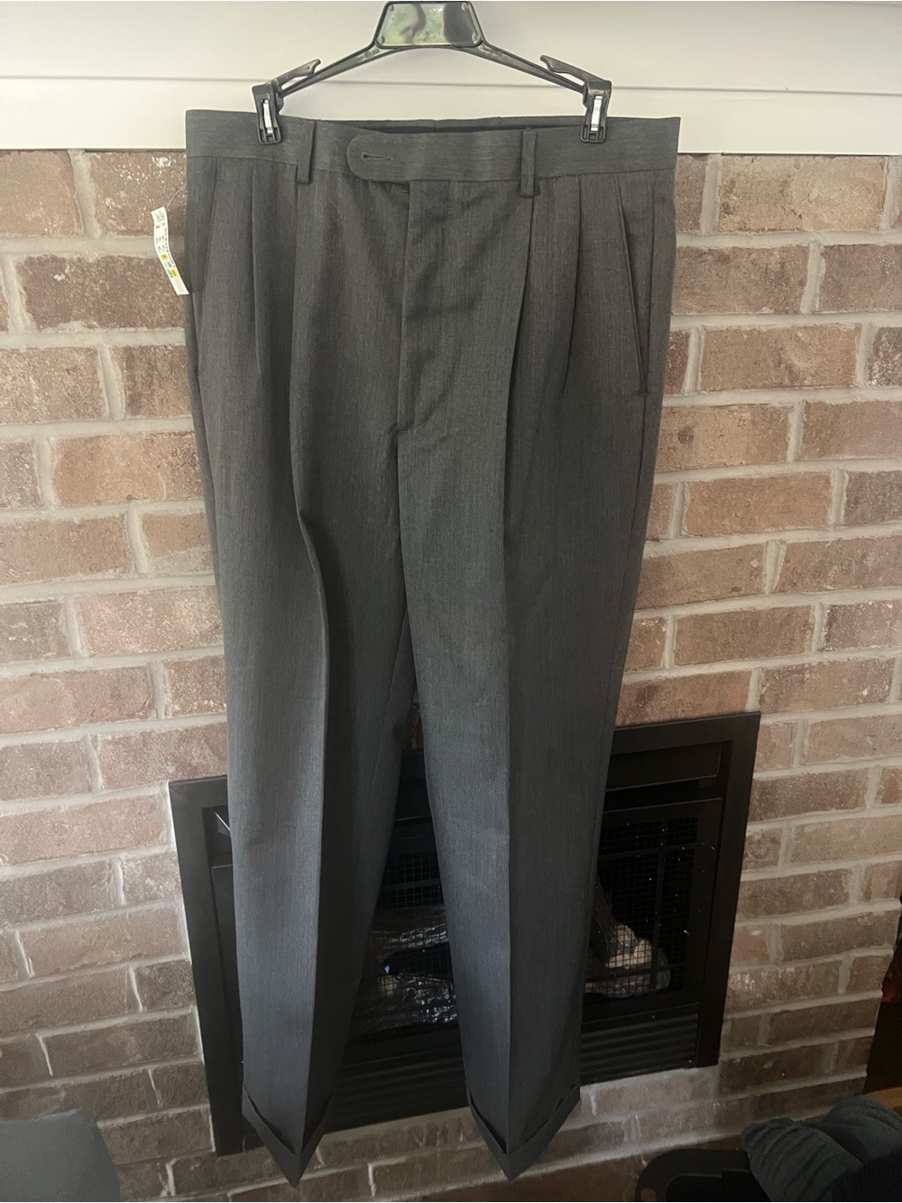 Alan Flusser Charcoal Gray Pleated Dress Pants